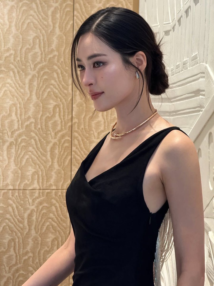 gumiru_lala's tweet photo. ชั้นรักเมะออกสาวหน้าสวยคล้ายเคะที่สุดชั้นมีอาการใจสั่นหน้าแดงหูดับคล้ายจะอยากเป็นเมียน้อยชาวบ้าน https://t.co/qZFcwFpAOW