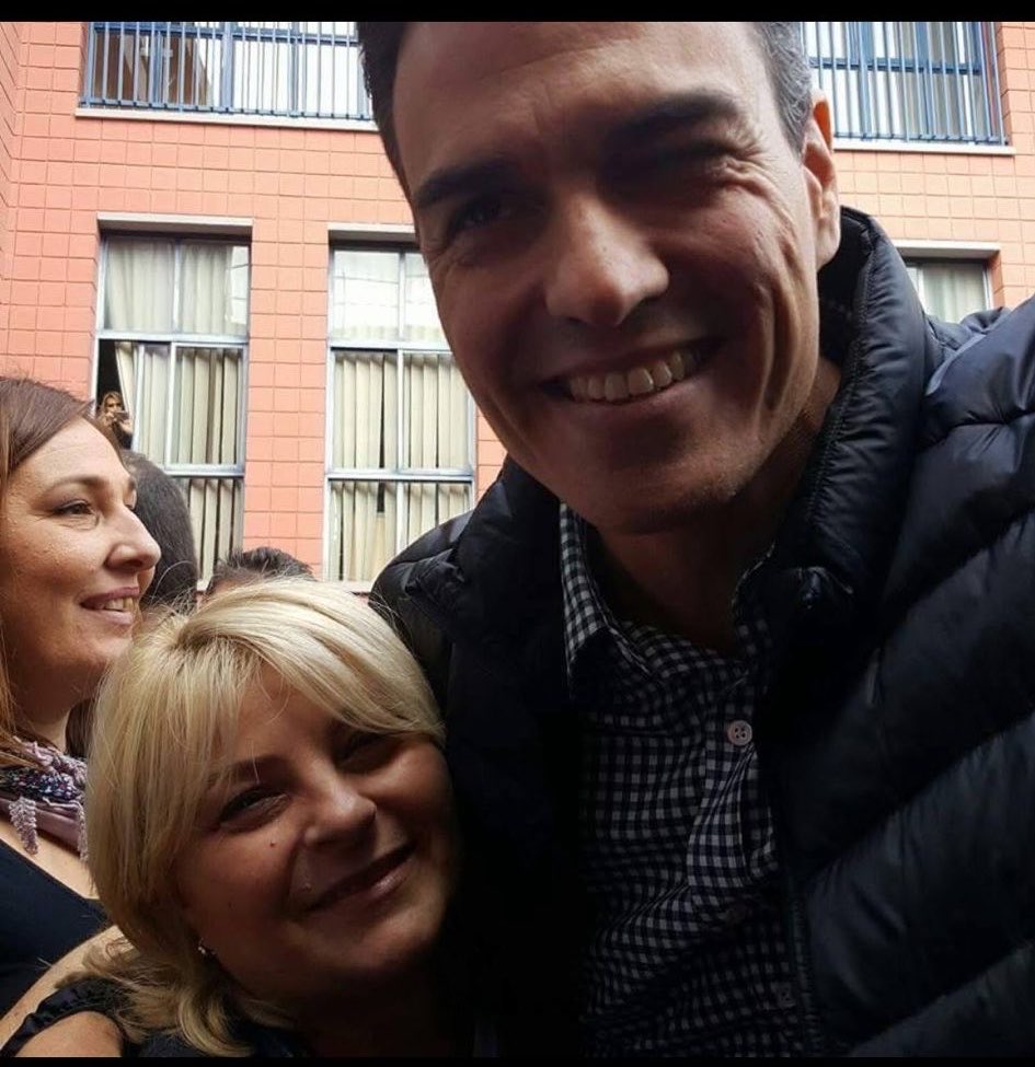 yorchpal's tweet photo. @EnBocaDe_Todos @cuatro @Nacho_Abad Pero que va a decir las Charo Gertrudis? Jajajajajaja @Nacho_Abad y @AntonioRNaranjo https://t.co/nQkkpGAtBX