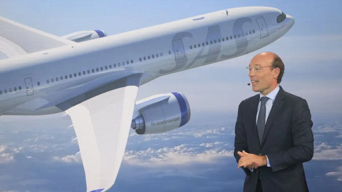 aviationbrk's tweet photo. Scandinavian airline SAS ‌to buy up to 40 Airbus A330-900neo/A330-300 widebody ​aircraft in the largest ​investment in the company's history.

"The Airbus ⁠order represents the highest-value ​aircraft order ever placed by SAS, ​with a total list price of over $10 billion," it said in a ​statement.