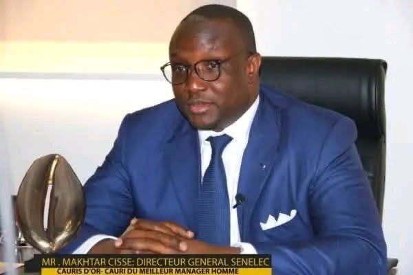 Diomassy1's tweet photo. Makhtar Cissé a traversé tous les régimes, de Abdoulaye Wade à aujourd’hui, toujours sous le prétexte d’être au service de la Nation. Mais à voir ses actes, on est en droit de se demander s’il sert réellement l’intérêt général ou simplement sa carrière.

Son baptême de feu comme ministre semble déjà donner le ton. Pour l’opposition, il ne faut nourrir aucune illusion : cet homme fait partie du système qui accompagne et protège le pouvoir en place. Sa nomination par Bassirou Diomaye Faye n’est pas le fruit du hasard, mais celui d’une confiance politique.

Tout porte à croire qu’il mettra toute son énergie à préserver le pouvoir du Pastef, quelles qu’en soient les conséquences. Derrière une image de discrétion et de sagesse, ce sont les actes qui parleront. Et, pour beaucoup, ces premiers actes suscitent déjà de sérieuses inquiétudes.
@aliounetine16 @PR_Diomaye @Macky_Sall @SonkoOfficiel