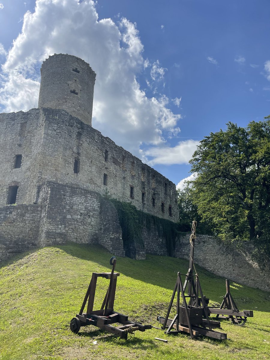 DanuGames's tweet photo. This summer we’re traveling across Europe in search of inspiration for Danu: Rise of the Templars.

We’ve been exploring 12th and 13th century castles, climbing ancient towers, and uncovering local legends and ghost stories. Every journey, every ruin, and every tale helps us build a richer world for our future players.

The best fantasy worlds are inspired by real history. ⚔️🏰👻

#gamedev #indiedev #indiegame #UE4 #RPG #Fantasy #Medieval #Templars