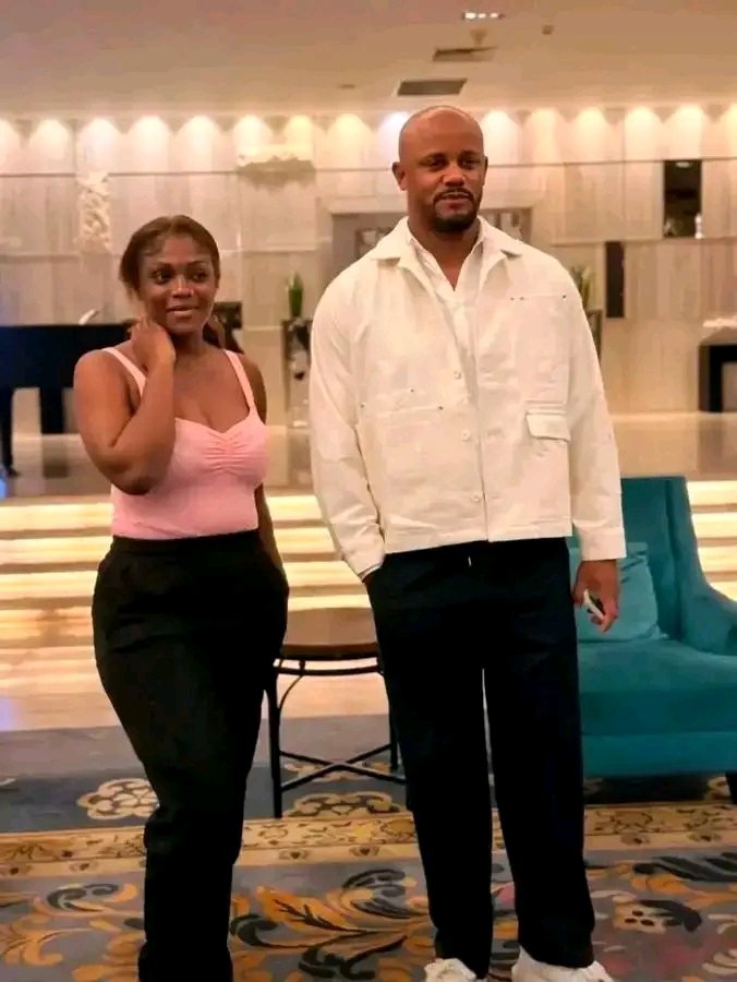 laguerrie's tweet photo. 🔴 VINCENT KOMPANY en vacances chez lui à Kinshasa en attendant le retour de la Bundesliga 🔥

Il était très heureux après la qualification des léopards ✊🔥🇨🇩 https://t.co/ujIedA0aXK