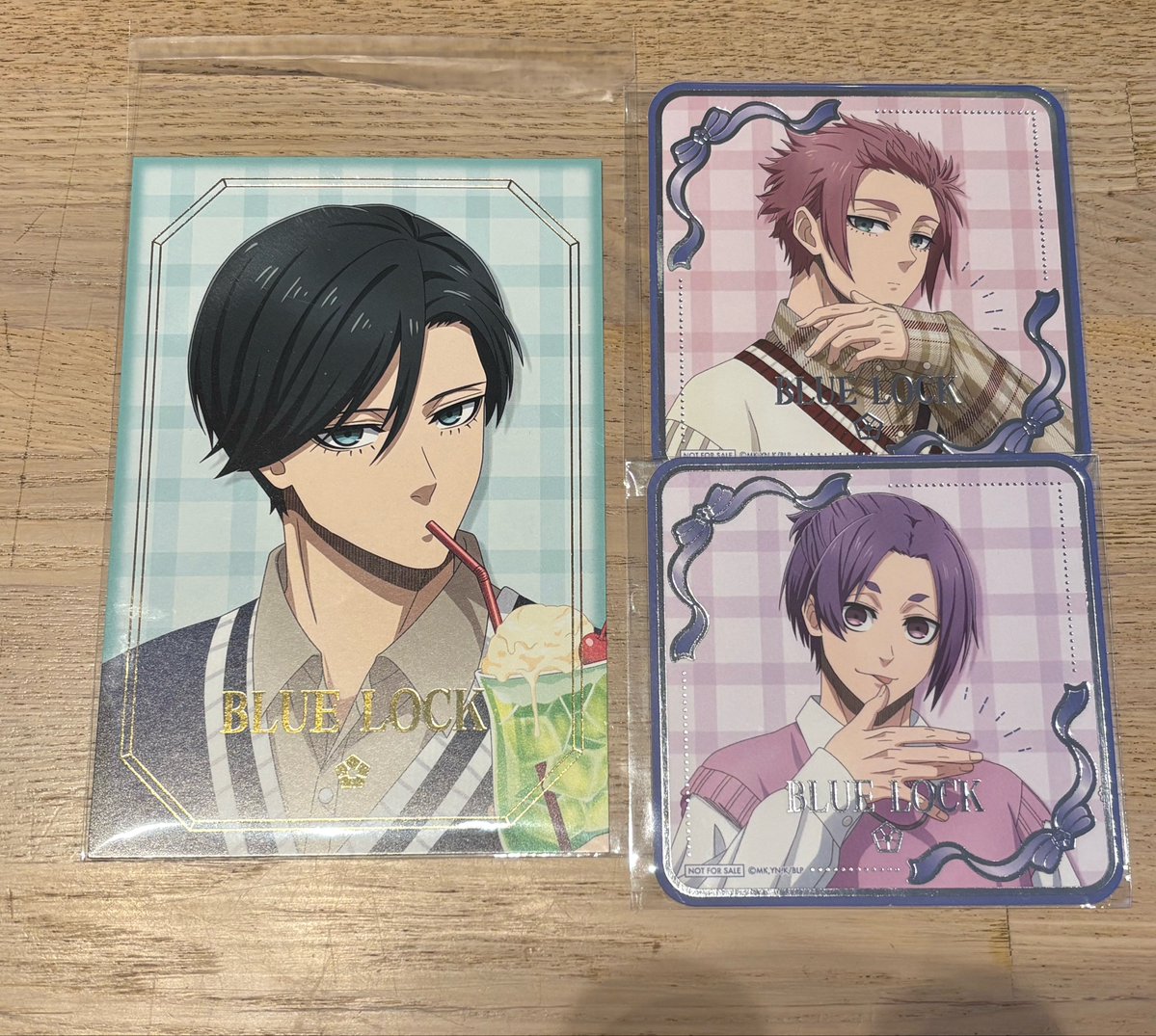 kmy0128_neko's tweet photo. 【交換】ブルーロック  STELLAMAP Cafe Sweets ver. ステラマップ

《譲》
ポスカ:凛
コースター:冴,玲王

《求》
同種 凪

19時頃まで秋葉原手渡し希望。
郵送対応可能。 https://t.co/TqtW0NJWyo