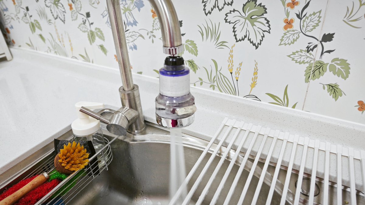 Gabriel49025768's tweet photo. Spent my Sunday morning fixing the leaky tap that's been bugging me for months—small win, huge smile, today just got way better , https://t.co/RMLwyk4b3U
