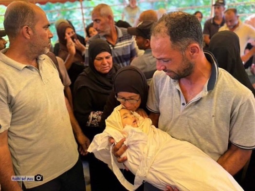 ShaykhSulaiman's tweet photo. ISRAEL KlLLED THIS 1 YEAR OLD BABY &amp; HER MOTHER IN GAZA YESTERDAY 

*NSFW https://t.co/3dnsR1L3rv