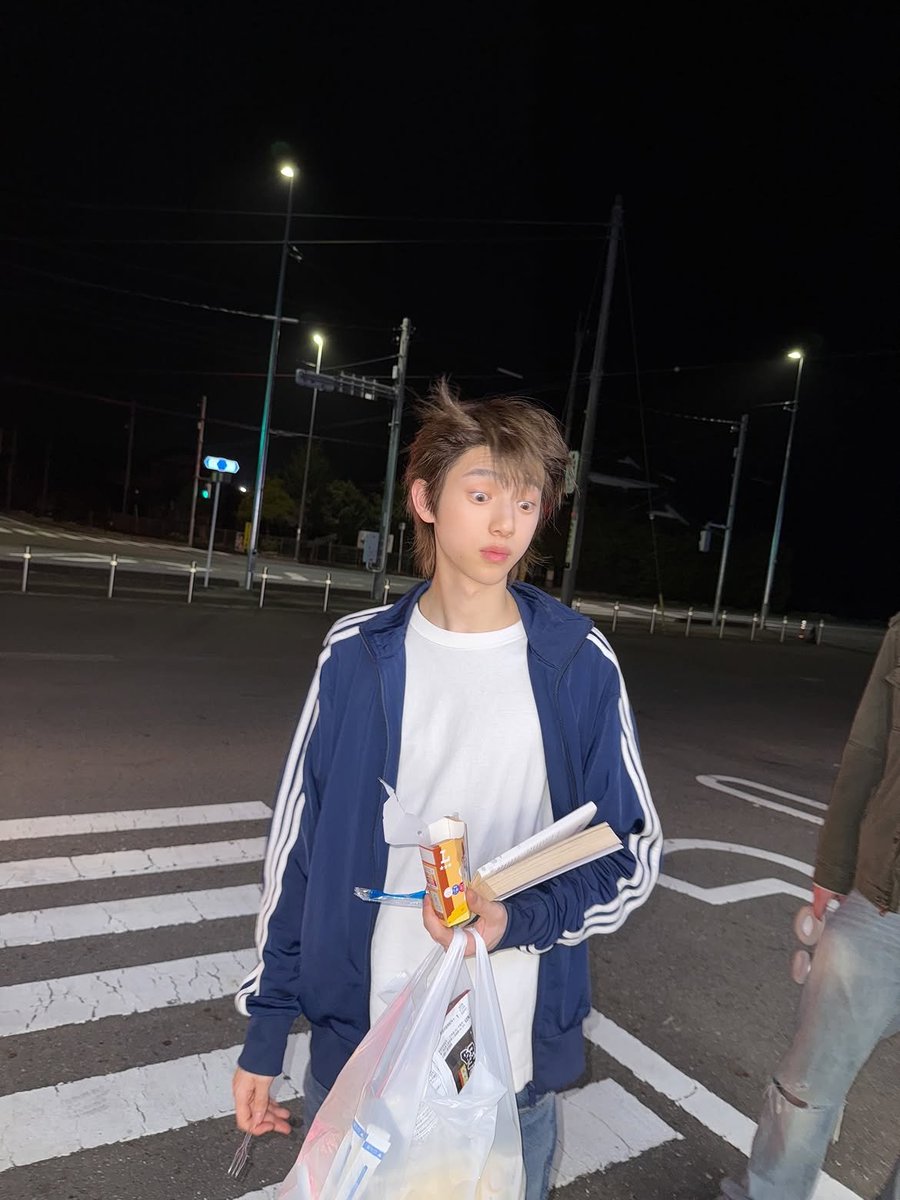 CORTISINDONESIA's tweet photo. [260630] INSTAGRAM

mau nyoba?

#CORTIS #코르티스 #JUHOON #주훈 #GREENGREEN
🐼 https://t.co/Za8iWVZvqF