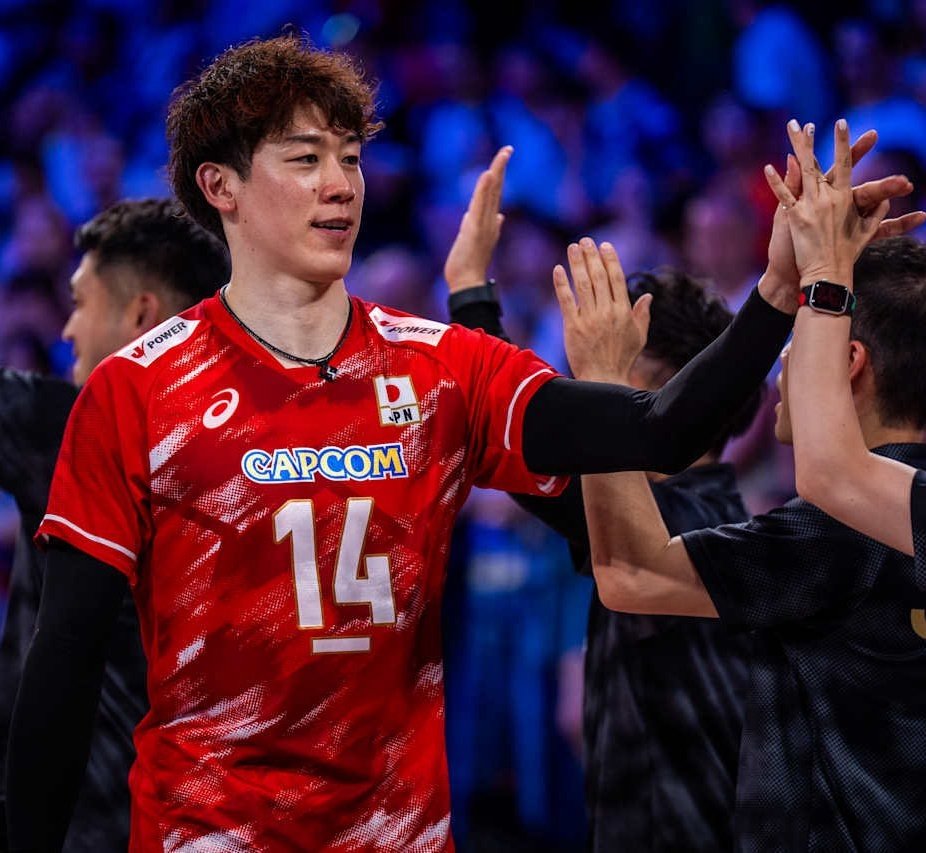 Baek_is_a_mochi's tweet photo. the words about Yuki Ishikawa in the Italian magazine "IVolley" are always so beautiful 🥺

"These words perfectly reflect Ishikawa's character as a captain: a leader who is never satisfied, who always puts the group first, and who continues to push himself and his teammates to ever higher standards. After a particularly challenging club season marked by physical challenges in Perugia, the Japanese captain is making a strong comeback with the national team. His club seasons have been described as two complex periods, during which Ishikawa faced significant challenges, but he is now fully reasserting his role as the team's star and undisputed leader."
