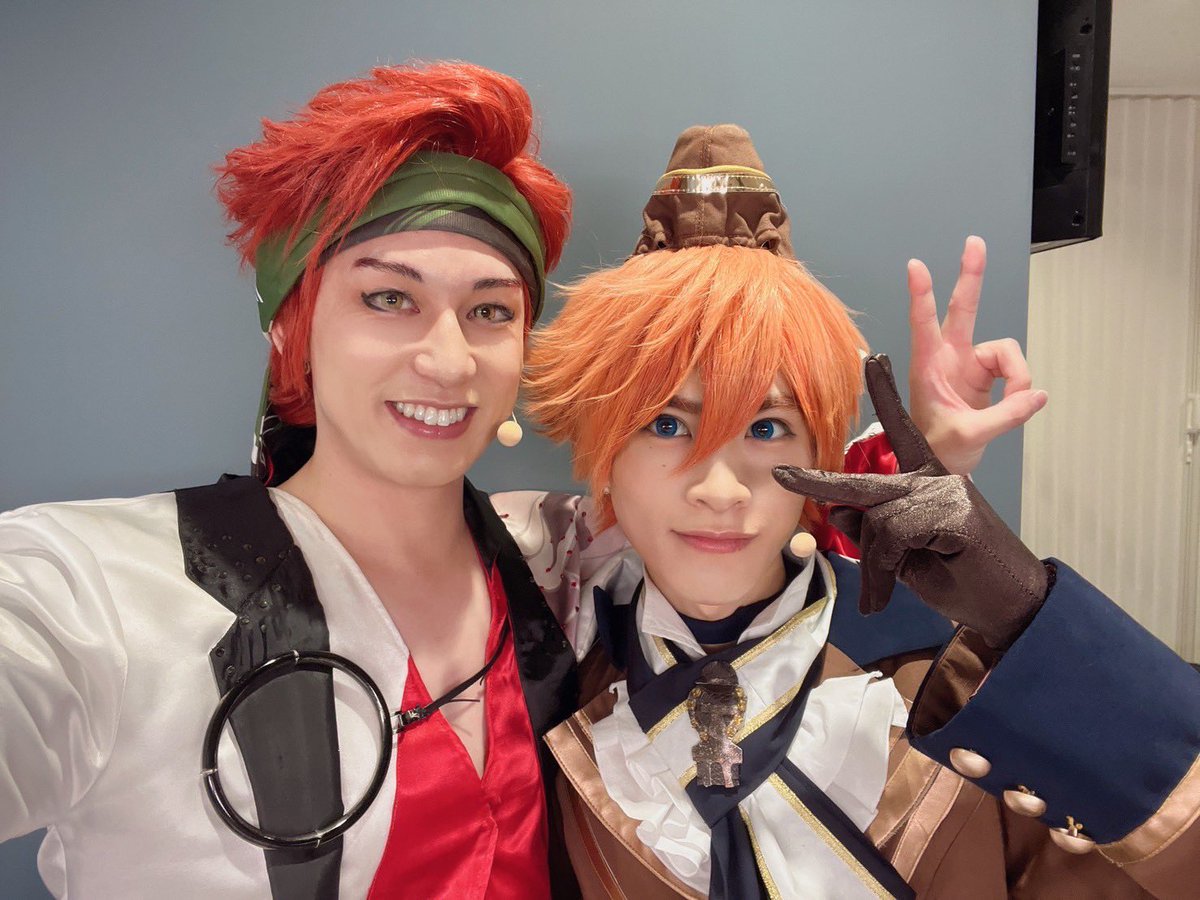 Asahi_Amano's tweet photo. 舞台アイ★チュウ ファイナルライブ
「LIVE!!!!!!アイ★チュウ〜étoile éternelle〜」
思い出大放出スペシャル③
和の魅せ方最強お兄ちゃん達、天上天下！
GrandMasterで大きい背中で引っ張ってくれ着いていかせてもらったしょうくん
話せば話すほど止まらなくなるし大好きなまぐくん
いつもめーっちゃ綺麗で、優しく話してくれるひなたくん
根っから巽で情熱男の辻けんくん
#舞台アイチュウ