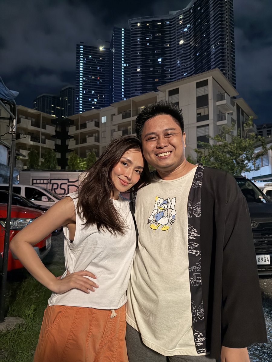 crlmrk's tweet photo. Happiness is being a fan of the right person @bernardokath 🥹😘 After ilang years yung ganda,kabaitan at pagmamahal mo walang pinagbago. Ikaw pa din yung kathryn na nakilala ko noon ❤️ Yung kathryn na hindi nakakalimot at laging binbalik yung pagmamahal na binibigay sa kanya. Ily https://t.co/OSjcoX8yUD