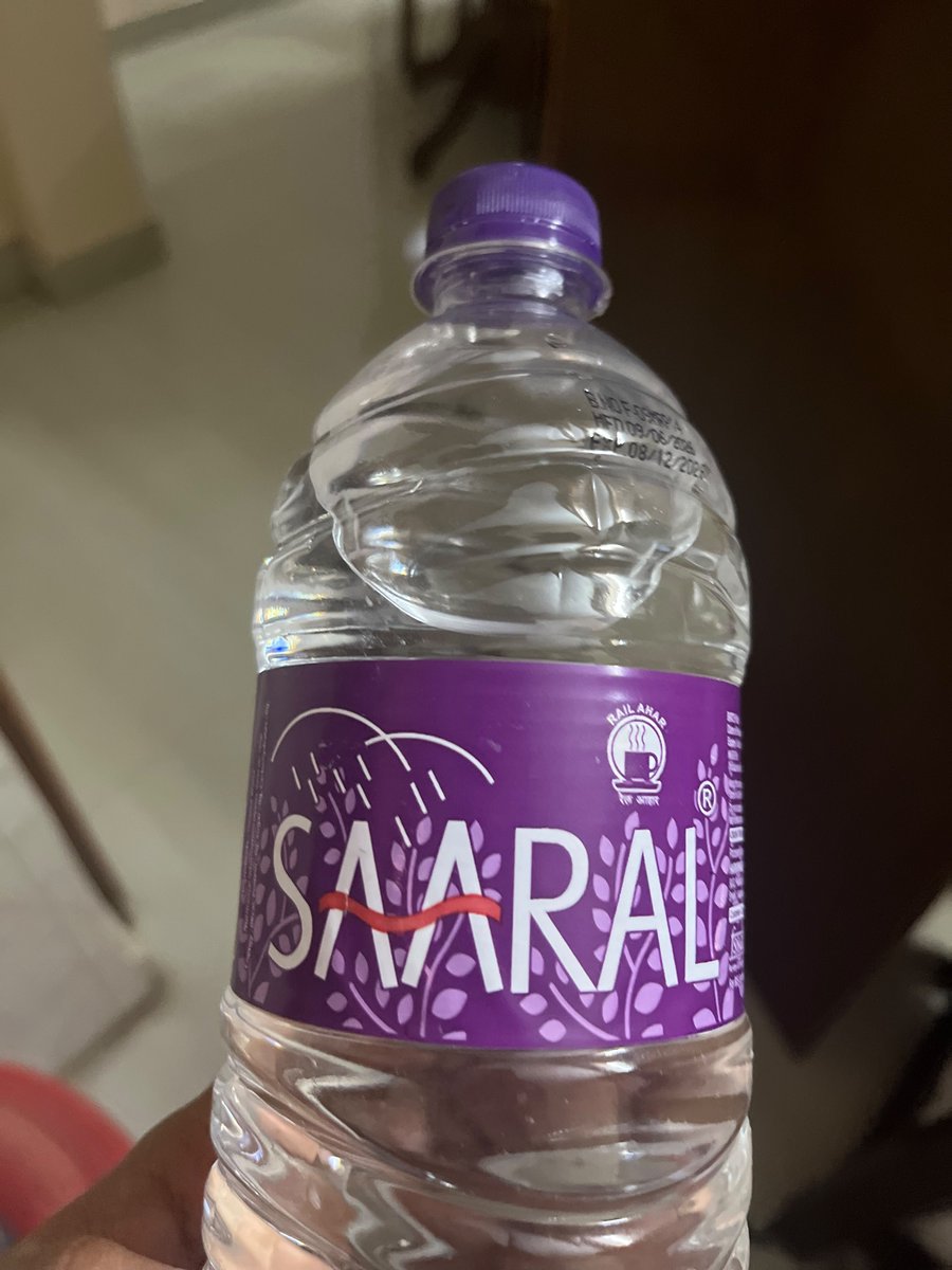 SrenathCena's tweet photo. @RailMinIndia @GMSRailway I was charged ₹30 each for 2 SAARAL water bottles at Podanur Railway Station though the MRP is ₹14. I paid ₹60 instead of ₹28. Vendor Jagadeesan took advantage as I was rushing to catch my train. Kindly investigate and take action. #ConsumerRights https://t.co/aVgJuyWE0o