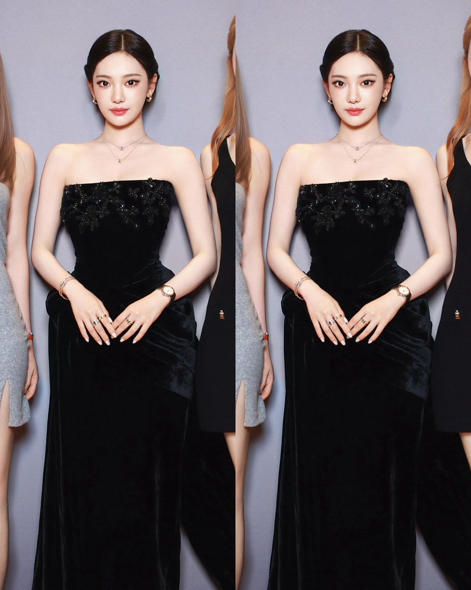 yizhuo1st's tweet photo. 包子脸KIKO XHS Update with #NINGNING https://t.co/4sGqe7Mzc2