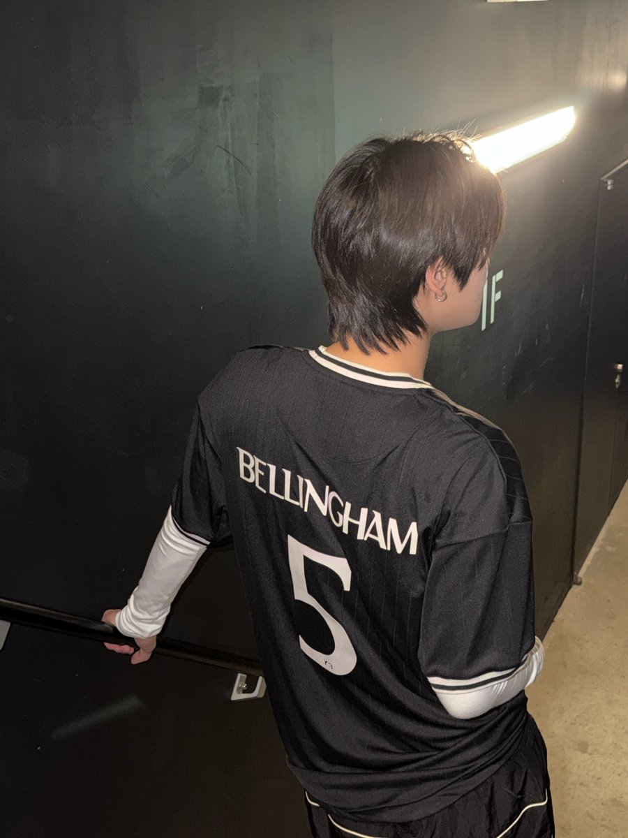 katairio's tweet photo. 📱 260630 LEO plus chat update!

🦁 nihh (ngirim 5 foto)
🦁 dari 1-5 kamu suka yang mana..?! 

#LEO #리오 #알파드라이브원 https://t.co/CzNSSdDxrB