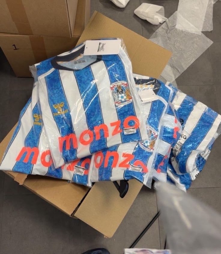 WardySBE's tweet photo. We had an incredible opportunity to show the world our identity as the Sky Blues. The first team to have a full kit in one colour. 

Millions if not billions of people watching us for the first time will think we play in Sheffield Wednesday colours. 

Baffling decision. https://t.co/vddHQy5XEx