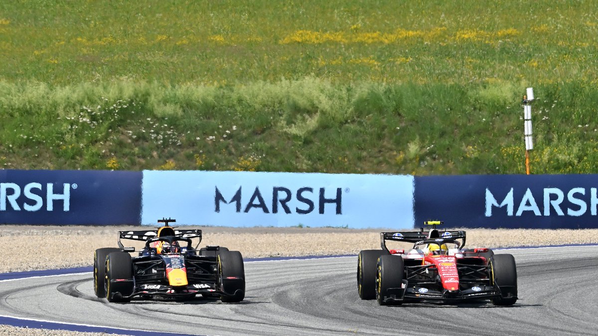 redbullracing's tweet photo. Rivalry renewed on track 🍿

#F1 || #AustrianGP 🇦🇹 https://t.co/9G5JvDM1m9
