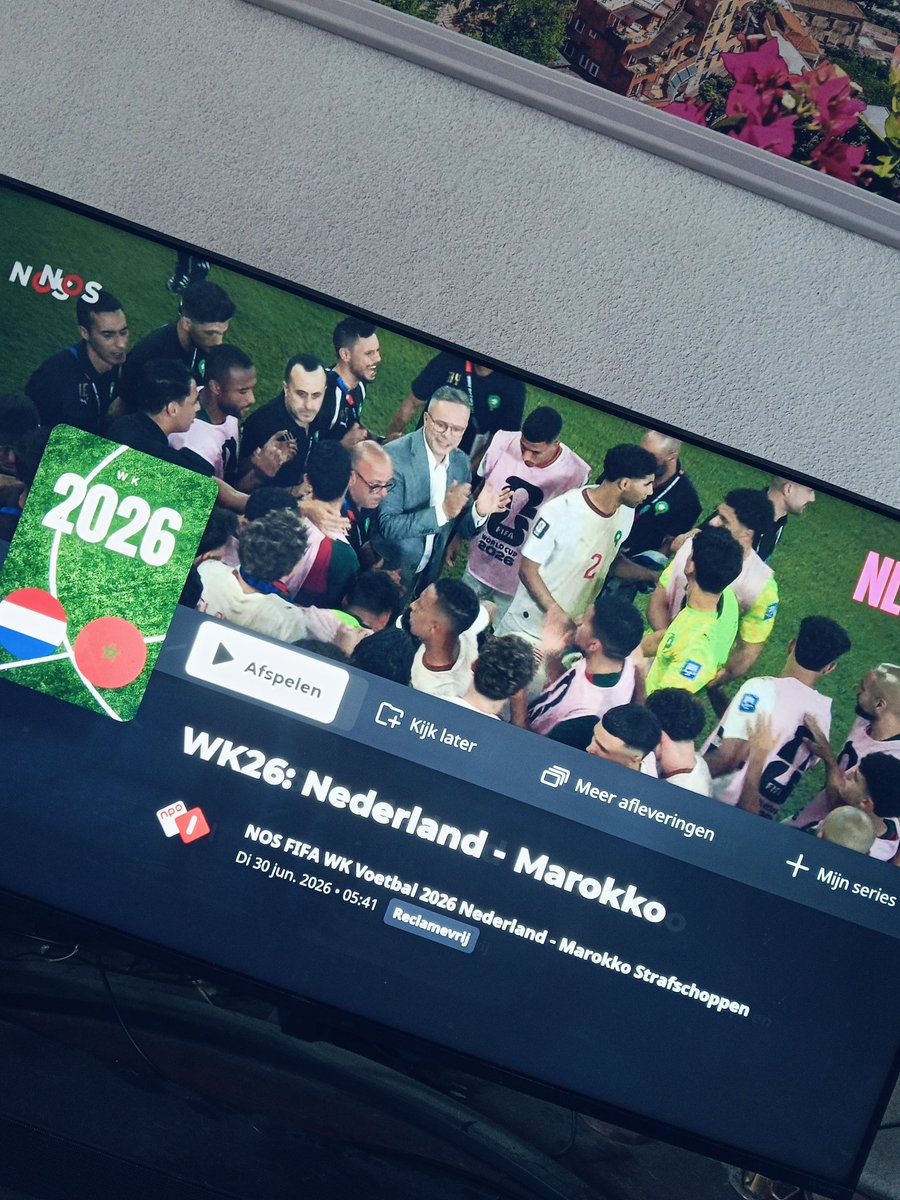 lucchese1986's tweet photo. Denk je ik ga spannend de penalties terugkijken en dan zie je een foto van een lachend Marokkaans elftal als beginplaatje.  Super over nagedacht bij NLZiet...... ☠️

@NLziet #nlziet #nedmar #marned #oranje https://t.co/xHy9zXsgKU