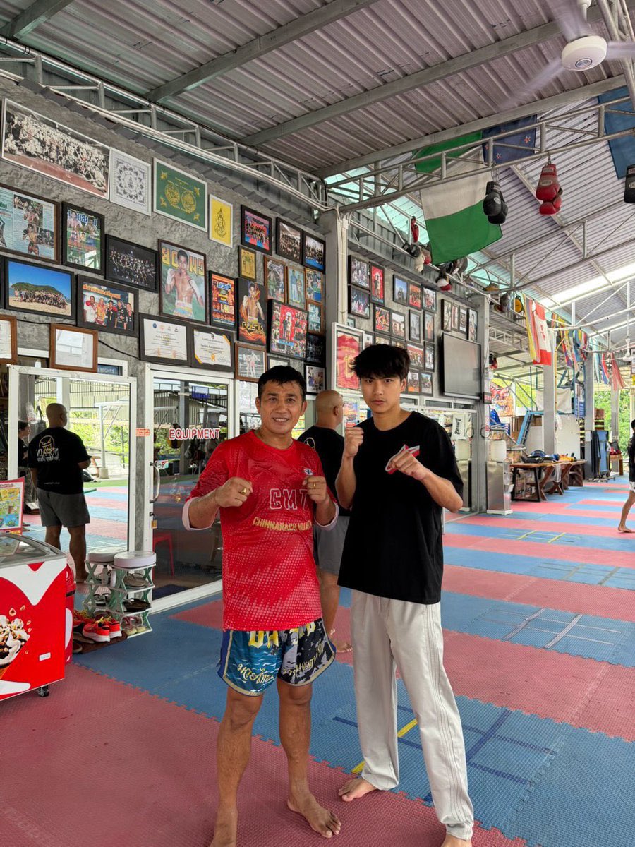OhmpawatFrance's tweet photo. [30.06.2026] 💪🏼💪🏼💪🏼

©️ Post IG de chinnarachmuaythai 

#ohmpawat https://t.co/UAasGSFyAT