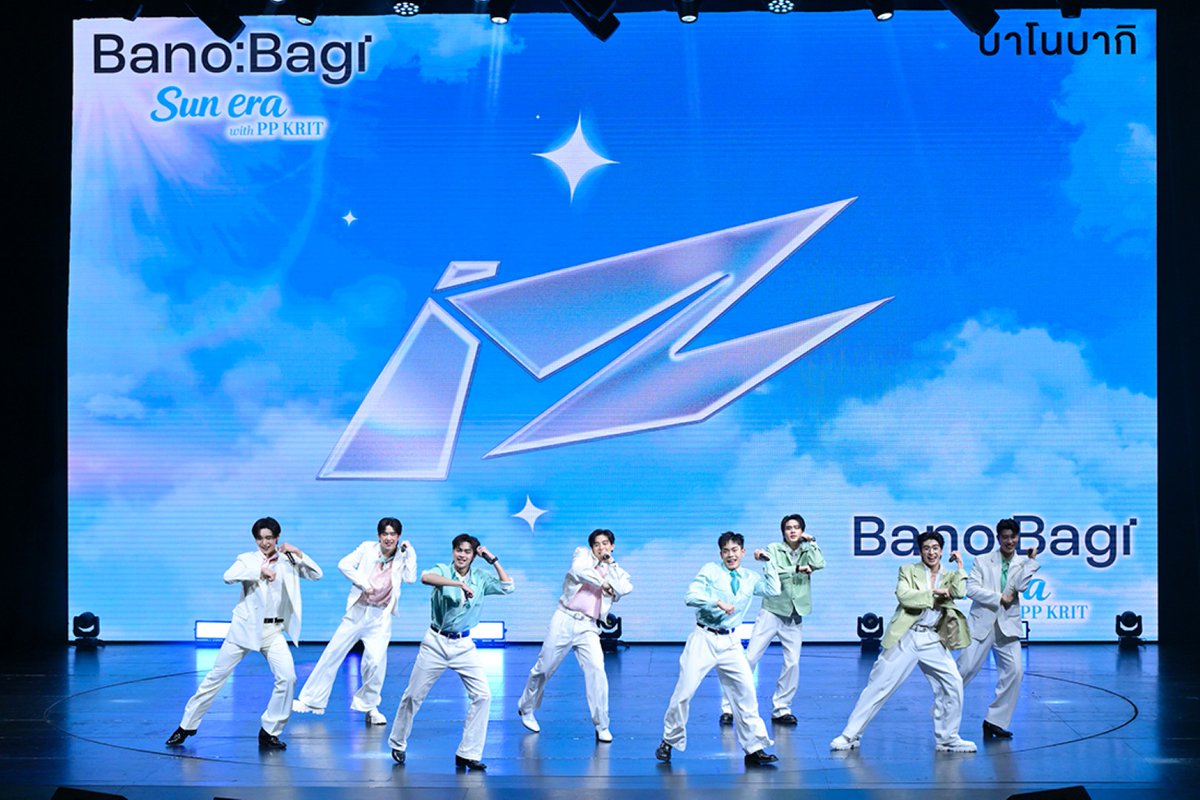 otpcnews's tweet photo. “พีพี กฤษฏ์” เดบิวต์พรีเซนเตอร์ Banobagi Hybrid Sunscreen กันแดดหน้าตัวแรกจากบาโนบากิ พร้อมเปิดประสบการณ์ “กันแดดเทิร์นผิว” ในงาน “BANOBAGI Sun Era with PP KRIT”

#PPKritt #พีพีกฤษฏ์ #iZ
#BanobagiSunErawithPPKRIT 
#BanobagiSunscreen 
#BANOBAGI

อ่านข่าวเพิ่มเติมได้ที่ https://t.co/6IZBSZXweF