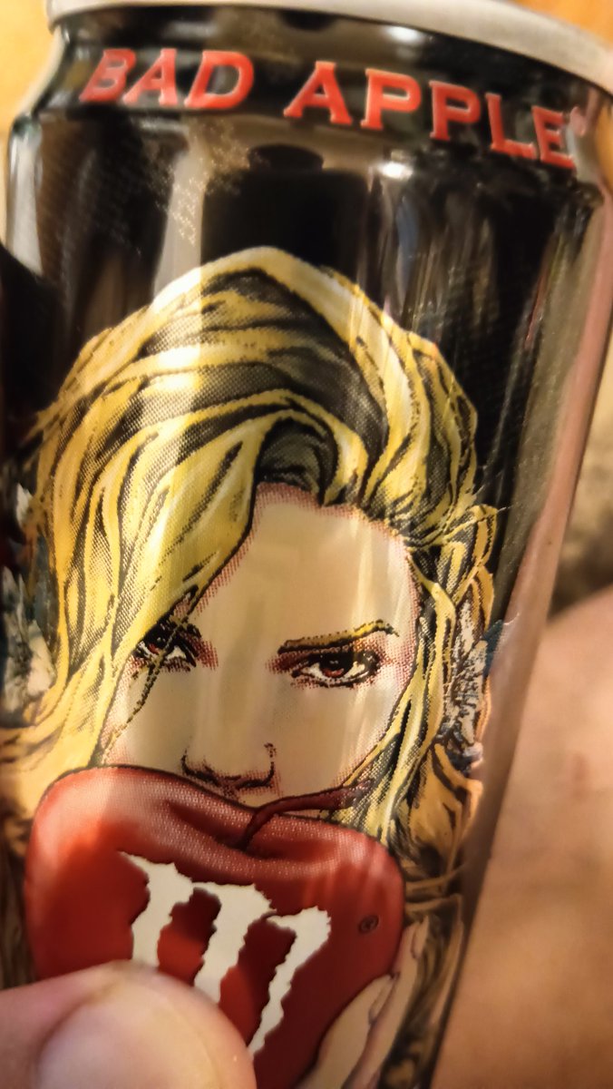 kandreenu's tweet photo. 飲むbad apple https://t.co/SKaWr9aUTi