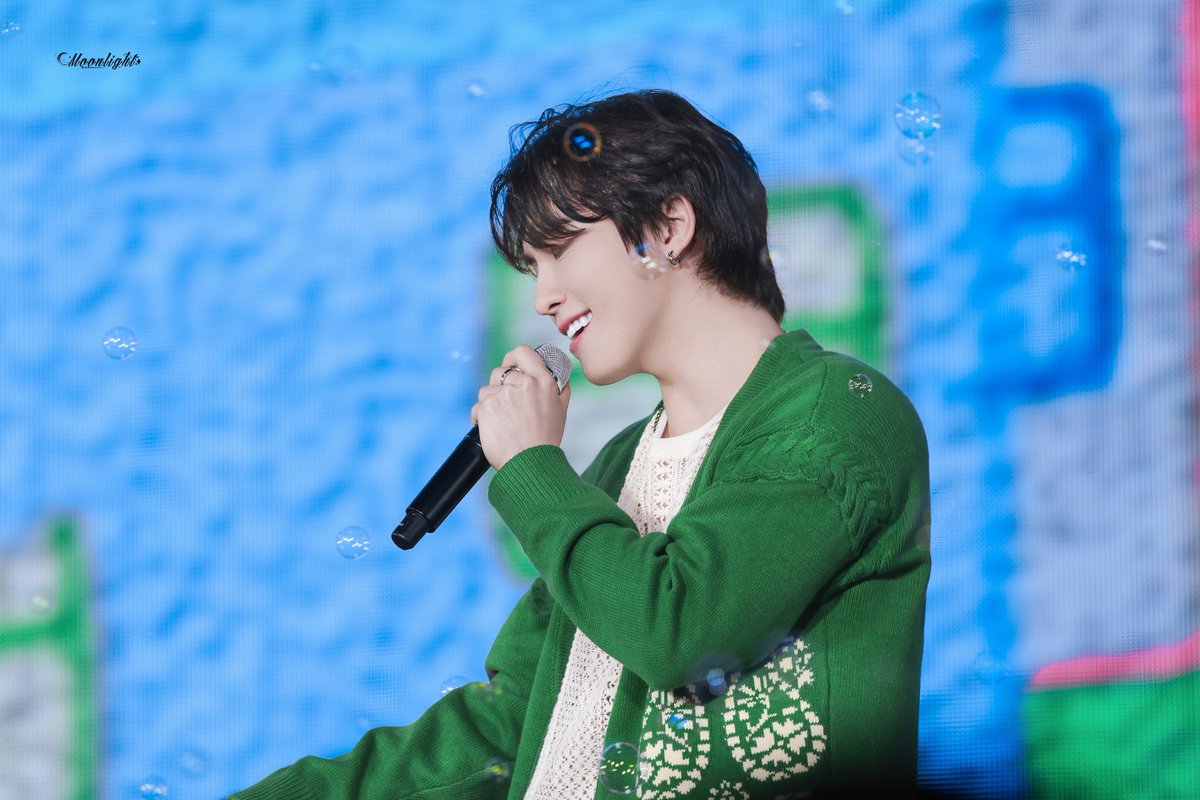 _Moonlight0211_'s tweet photo. 260620 10th CARATLAND Day1

💚🧩🍀

#DINO #디노 #이찬 #ディノ
#SEVENTEEN #세븐틴 https://t.co/IGJfKsOm73