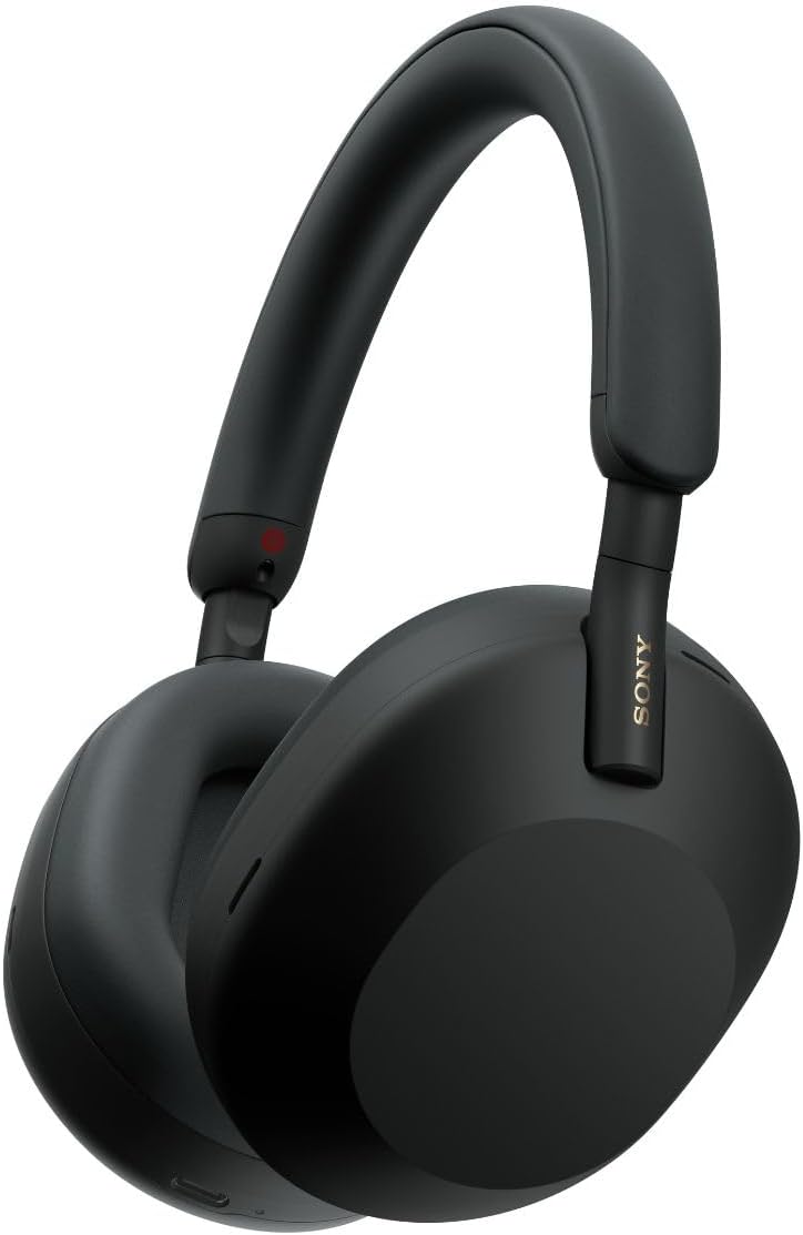Dealabs's tweet photo. 🎧
Le retour du XM5 en promo sur Amazon 
Il passe à 180€ 👇
➡️ https://t.co/Ku7xa15VIp ⬅️ https://t.co/GjyR8pphBE