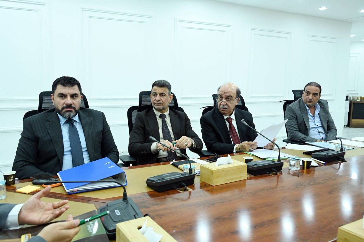 moj_iq's tweet photo. وكيل وزارة العدل الأقدم يترأس الاجتماع الثاني للجنة تنظيم ممارسة مهنة أمناء الإفلاس رقم (7) لسنة 2025، ،في مبنى الوزارة، الاجتماع الثاني للجنة، بحضور أعضائها.

إعلام وزارة العدل
30 / 6 / 2026 https://t.co/mnKfnXPidI