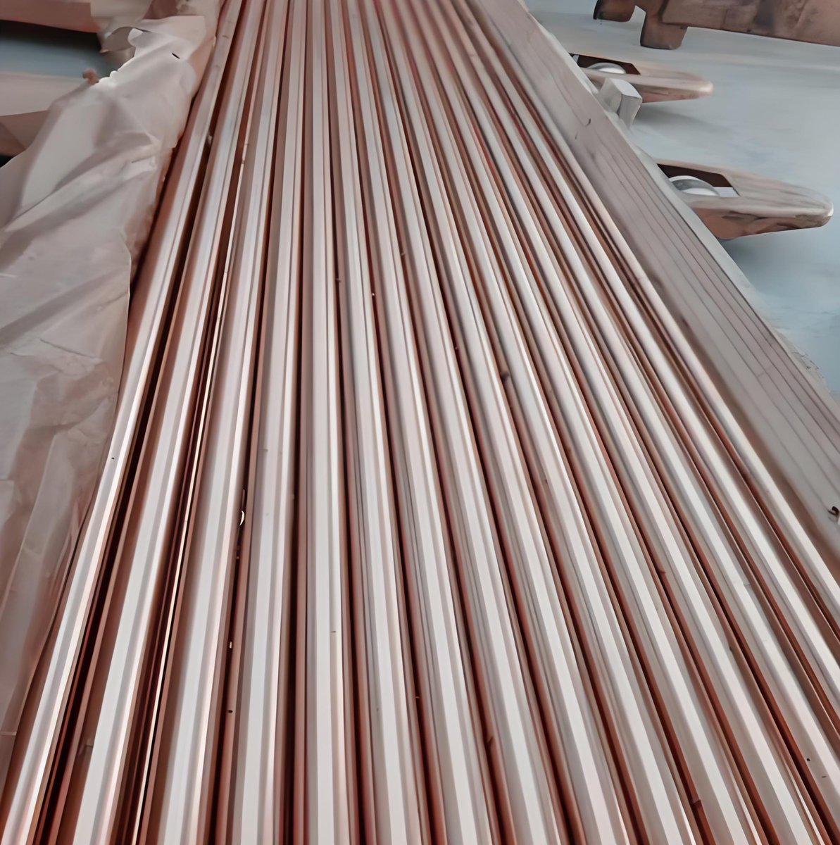 Alummc_Lily's tweet photo. C70600 is a copper-nickel alloy material that meets American standards. Due to their mechanical properties and corrosion resistance, C70600 CiNi pipes are widely used in fields such as marine engineering, the chemical industry, energy engineering, and offshore engineering.
#piep https://t.co/2u8QsnzIX9