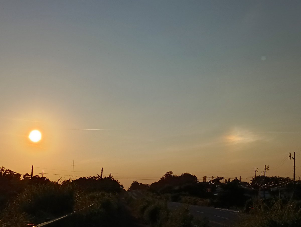 幻日🌈見られました✨ 18：28