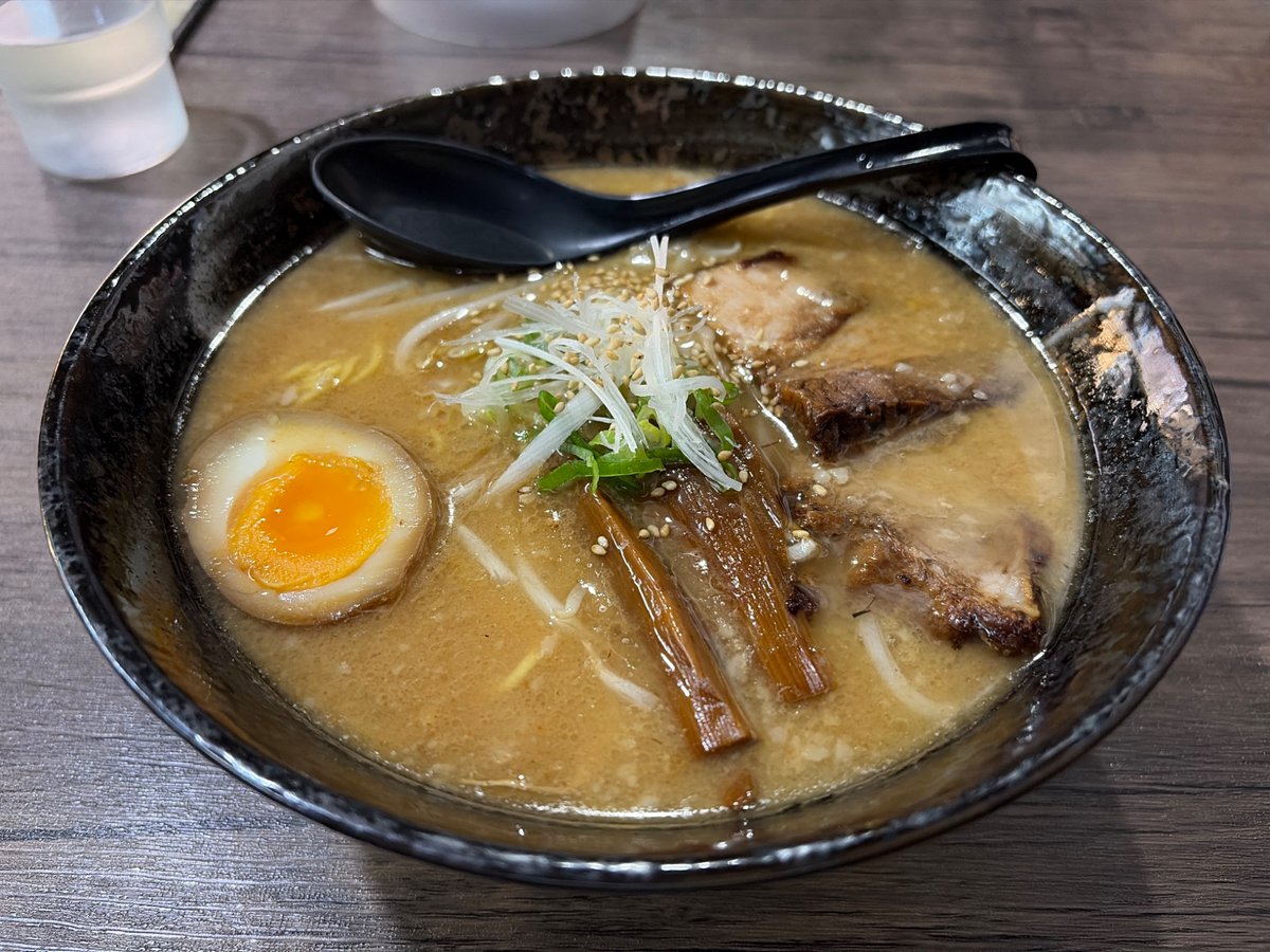 ronals_shin's tweet photo. ラーメン！ https://t.co/zLi4NiyNW4