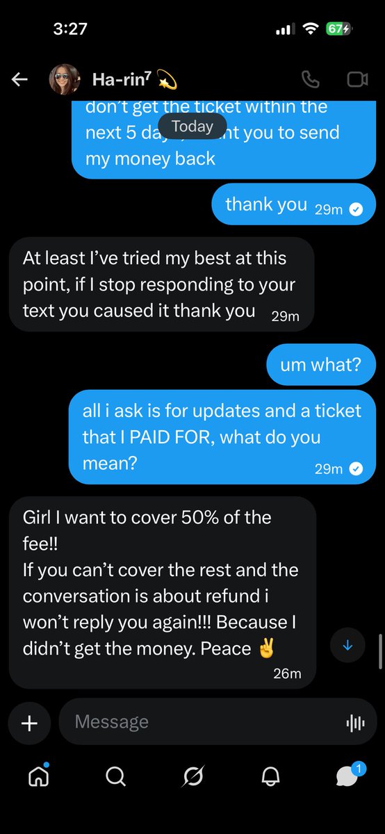 squishnamgi's tweet photo. 🚨SCAMMER ALERT!!! 

this person tried to sell me tickets and presented themselves as trustworthy “army” but keeps asking for more money and holding my money hostage because they “can’t send the ticket to me” 

DON’T BUY FROM THEM!! https://t.co/qXgryb0mz9