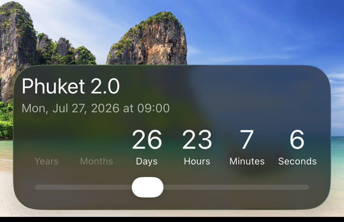 CryptoChihiro's tweet photo. just 26 days left to go back to Thailand 🇹🇭

first thing I will do is eating a good portion of Pad Krapow 😍 

spicy and yummy like me 😝 #Thailand #Phuket https://t.co/NkOGBxVi1r