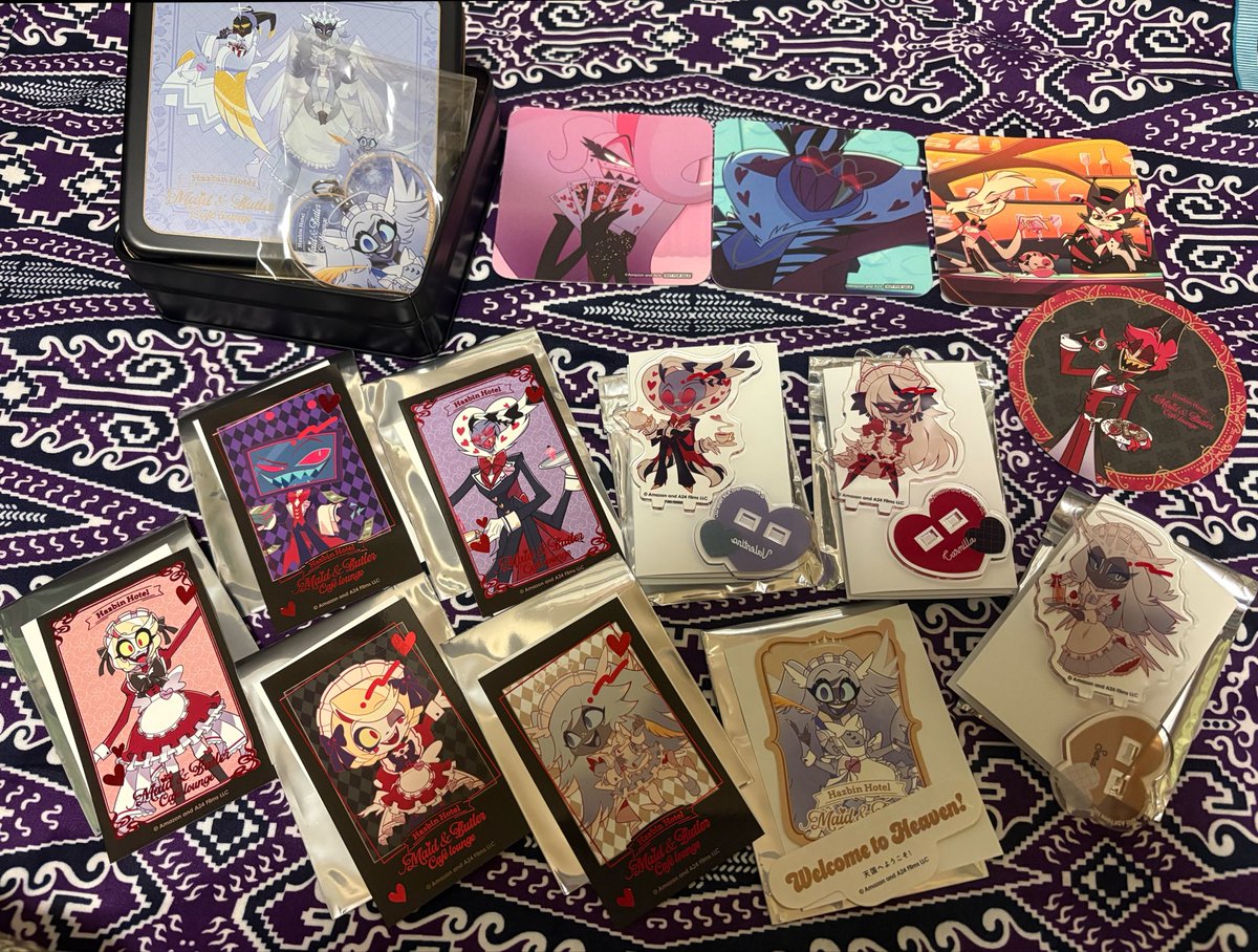 hipotrade's tweet photo. 【交換・譲渡】
（異種交換をむしろお願いします）
ハズビン ハズビンホテル アニメイトカフェ 
譲→画像のもの
求→アダム・ルシファーの
トレカ、ステッカー、ハートのアクキー、バッチ
都内手渡しか郵送でのお取り引き、
検索からもお気軽にお声掛けください。 https://t.co/UWrglheUMk