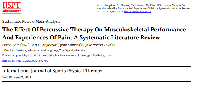 trainer_blog's tweet photo. 【マッサージガンは本当に効果がある？】

Sams et al., Int J Sports Phys Ther. 2023

📌
・マッサージガンの単回使用は、柔軟性、瞬発的パフォーマンス、そして「即時的な筋力」を有意に改善する可能性が示された。
・一方で、下肢の最大筋力については、単発介入では向上しないという報告もあり、部位や測定指標によって結果にバラつきがある。
・疼痛の軽減については、単回よりも「複数回の継続的な介入」（週2〜5回を数週間など）によって、より確かな効果が得られると結論づけられた。

⚠️ 研究デザイン：システマティックレビュー

💡
マッサージガンは単なるセルフケア道具ではなく、戦略的な「武器」になりえるかもしれません。
 本レビューで特に興味深いのは、柔軟性の改善において「静的ストレッチ」と同等の効果があると示された点です。また、メカニズムとして「ゲートコントロール理論」による鎮痛効果や、筋肉の温度・血流・酸素飽和度の向上といった生理的変化が挙げられています。
単発で「即効性のある柔軟性・出力向上」を狙うのか、継続して「慢性的な痛みのケア」を行うのか。目的を明確に分けることで、デバイスの真価を発揮できそうですね！

🔗 https://t.co/uRinJPgoq2