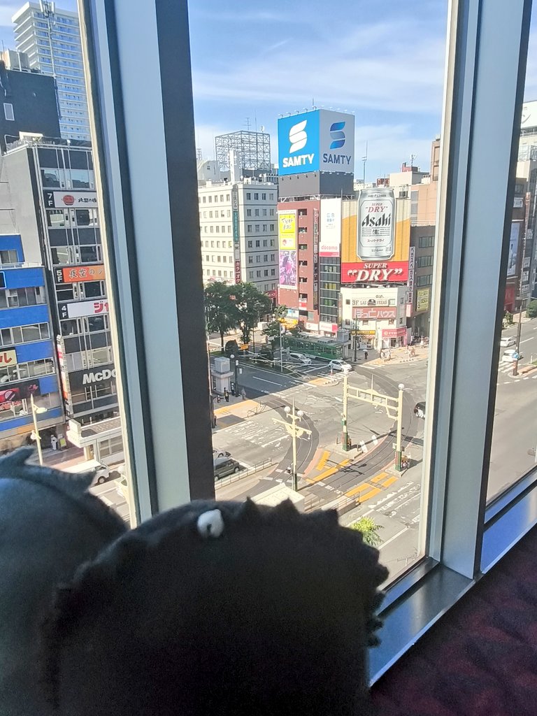 mtk_Januaryyyy's tweet photo. 今日は🍑を満喫したり映画見たりしてきました。映画館から見える街並みが割と好き。 https://t.co/6mVIrvLigp