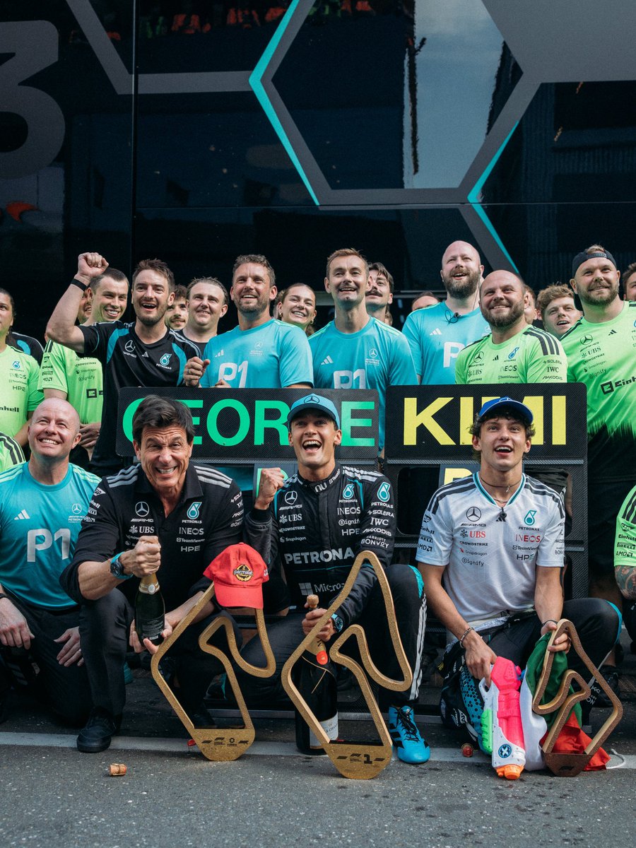 formulapaddock_'s tweet photo. Final de carrera en Austria, parte uno. https://t.co/SXBxcbWZFU