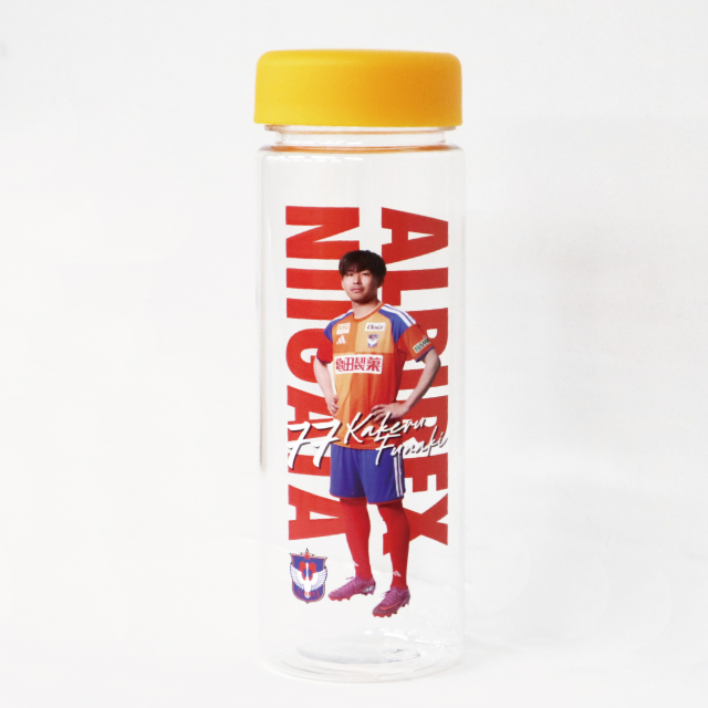 albirex_pr's tweet photo. 🟠グッズ新商品情報🟠

「今年のイチオシはこの選手☝🏼」
今シーズン、熱く応援したい選手のアイテムを一気に揃えられる！

選手への応援も！アピールも！これで完璧👌🏼

受注開始：7/3(金)～７/12(日)まで
🔗https://t.co/XIx3rIPwUU

#albirex #アルビレックス新潟 https://t.co/YsCohq32eW