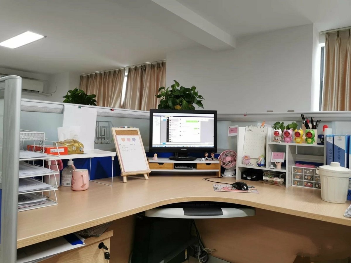 WeslleyVitorMen's tweet photo. Got through a backlog of emails and had a productive team check-in today — small wins make the work week feel so much lighter! https://t.co/agPzKdY8Ta