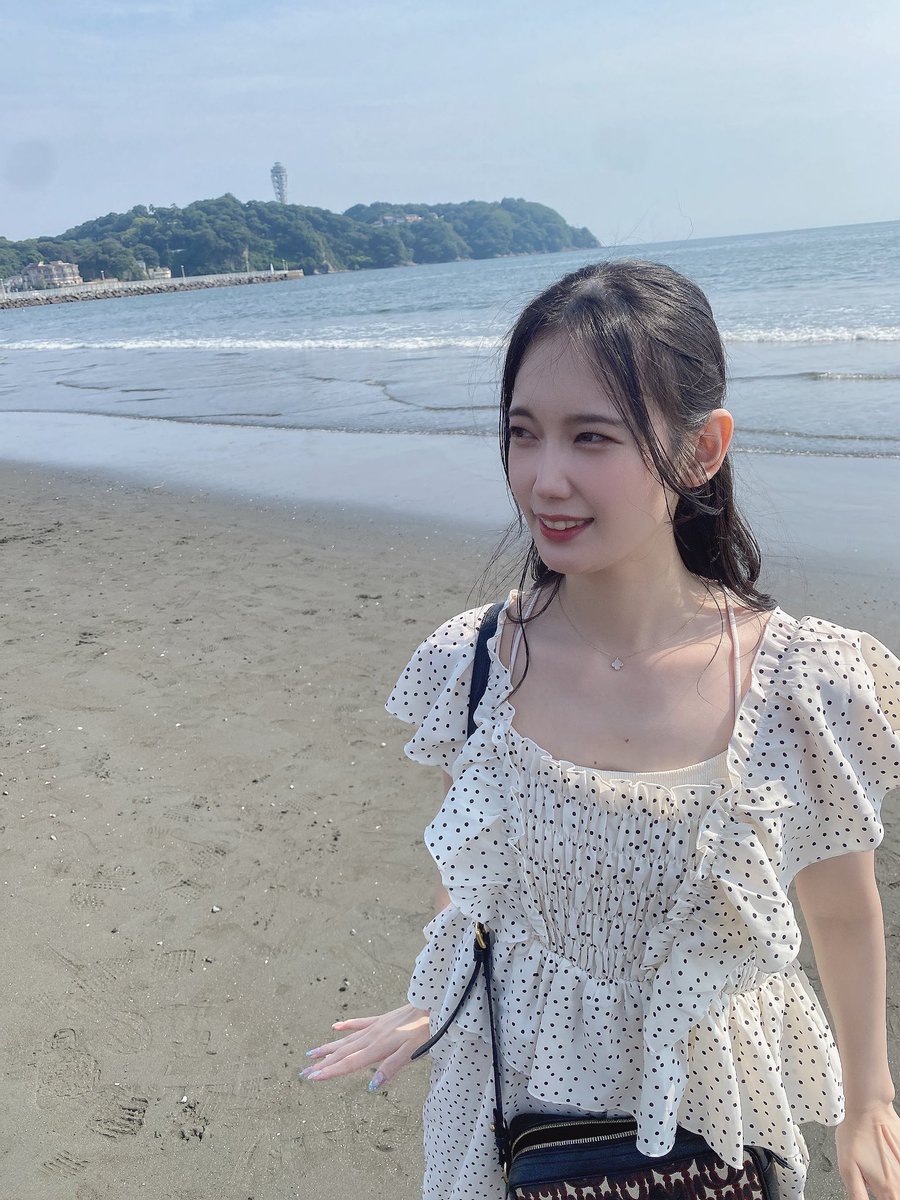 noda_mami_'s tweet photo. 本日誕生日を迎え、30歳になりました🎈
なんだか自分でも不思議な感じです。
まだまだ子供な所たくさんありますが、素敵な人になれるように頑張ります！

そしておみくじは大大吉という素晴らしい結果でした✨
いい年にできるようにします〜！

これからも日々頑張る✊🏻 https://t.co/1eSzULTOCt
