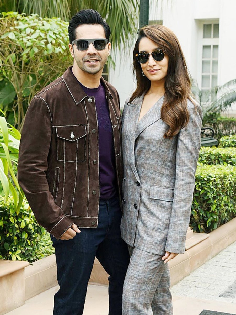 ShraddhaKapoorU's tweet photo. Throwback 
#shraddhakapoor #VarunDhawan https://t.co/fkuKntDP86