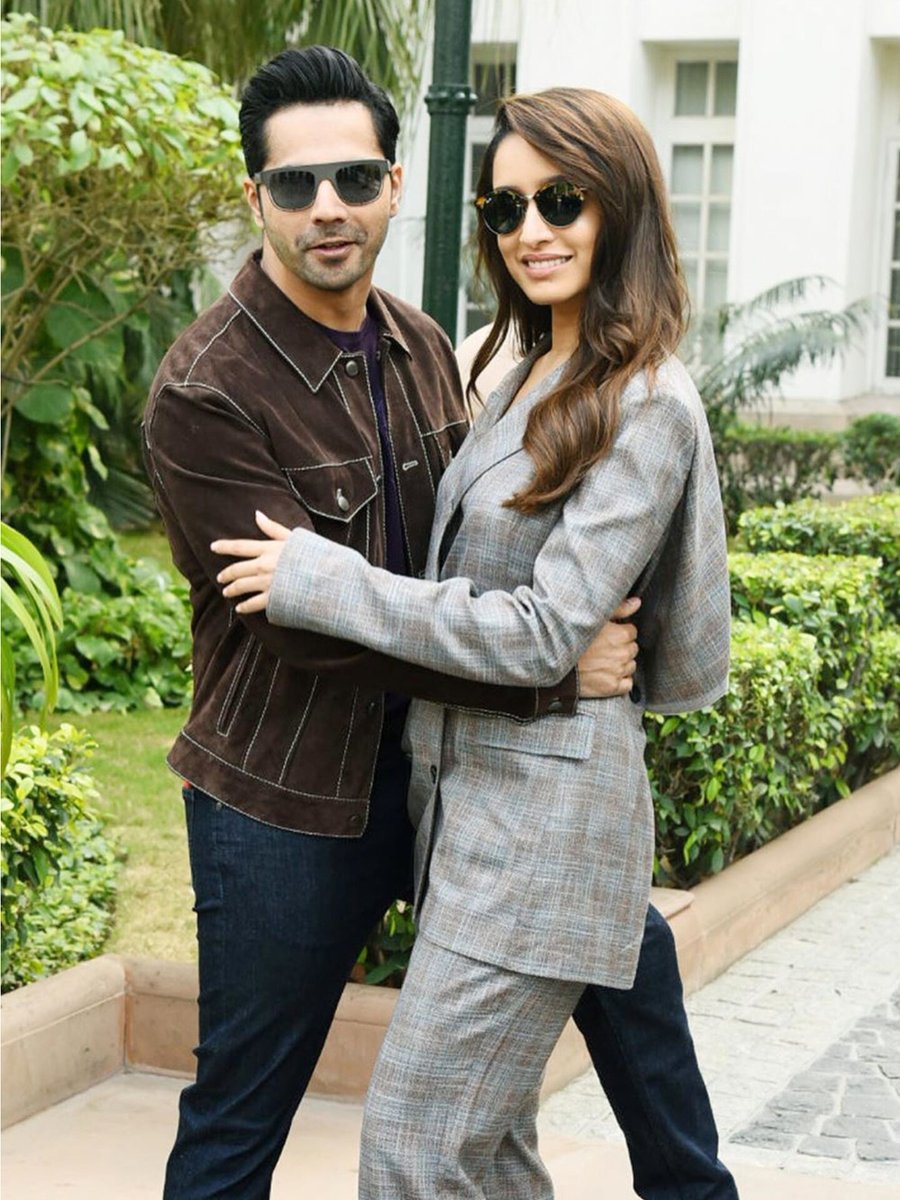 ShraddhaKapoorU's tweet photo. Throwback 
#shraddhakapoor #VarunDhawan https://t.co/fkuKntDP86