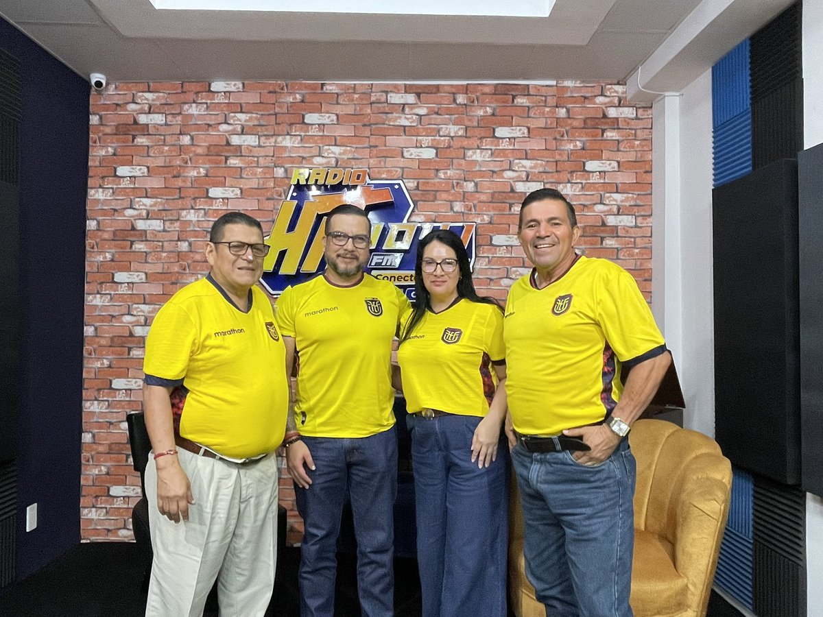 CNEManabi's tweet photo. @JulioEYepez 📻 | Finaliza la entrevista de nuestro director @JulioEYepez en Radio Hit 104.1, espacio en el que se informó a la ciudadanía sobre democracia interna, inscripción de candidaturas y otros hitos del calendario electoral rumbo a las #Elecciones2027Ec y la #ElecciónCPCCS2027. 🗳️🇪🇨 https://t.co/m5nv4W5WlJ