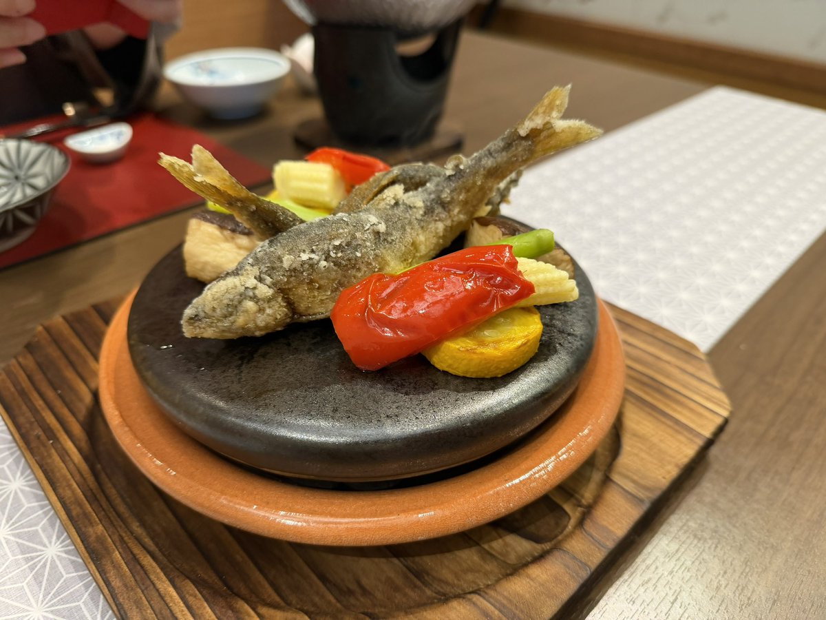 Miku_Angel39's tweet photo. 本日の夜ご飯
たくさん種類食べれて味付けも美味しい https://t.co/TJPZOWF3Ah