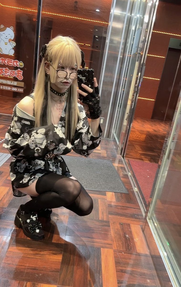 senmetsuchan's tweet photo. #自撮り界隈 https://t.co/Q5uIEFNfs4