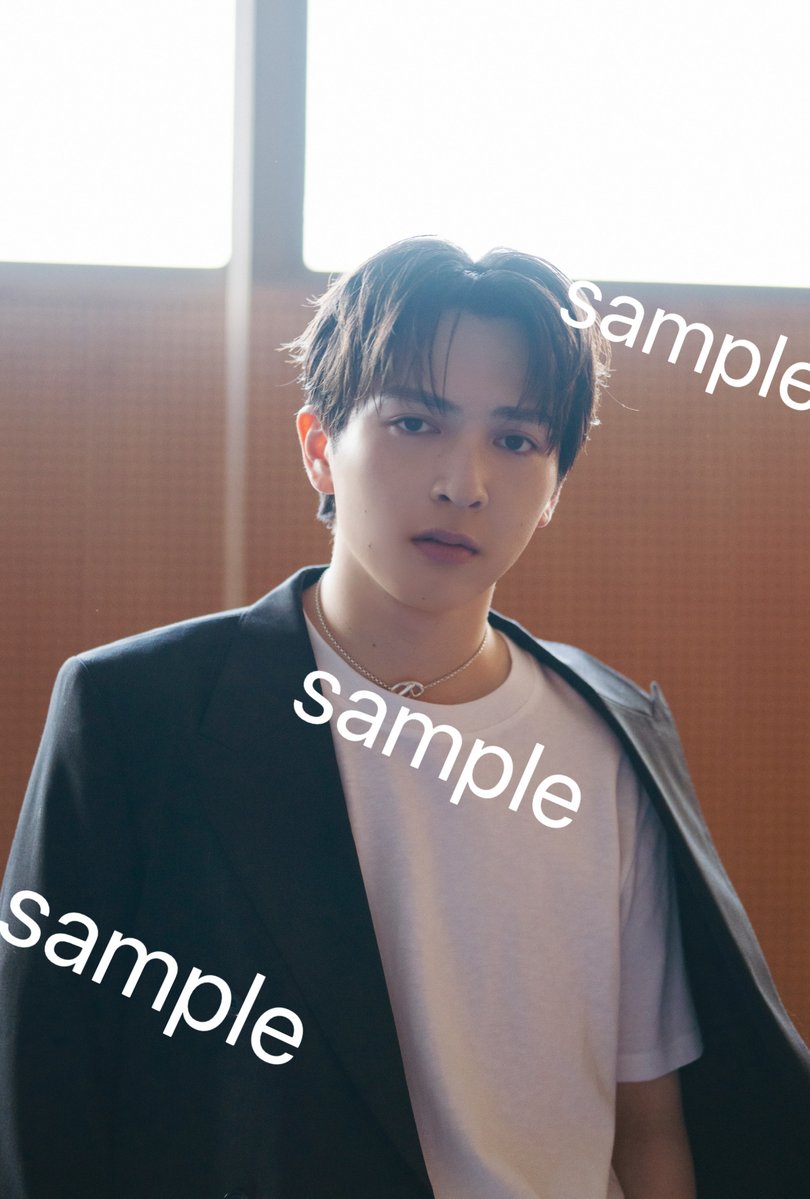 Auditionblue's tweet photo. #吉田仁人（#MILK）さん🍼

【通常版】
HMV
https://t.co/HQFbekEenC
セブンネット
https://t.co/R7lmJVlVC8

【HMV限定版表紙&amp;ポストカード】
https://t.co/c40UbdAziI https://t.co/PH2EAVV2h5