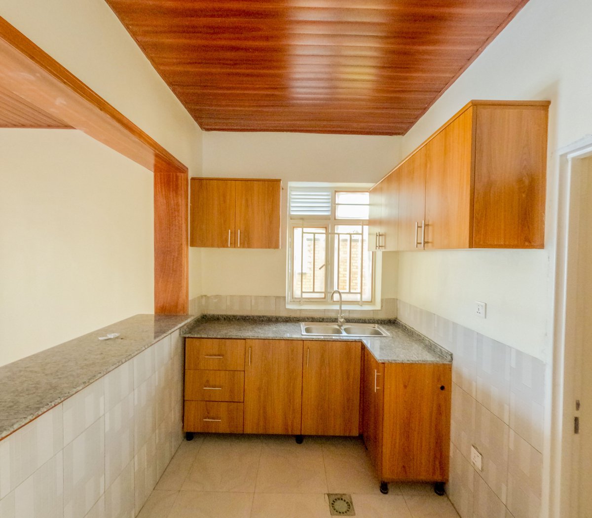 HouseInRwanda's tweet photo. 🏠HOMES FOR SALE IN MARANYUNDO ESTATE-BUGESERA DISTRICT🆕

💰65,000,000 Rwf
🛏️Bedrooms:4
🛀Bathrooms:3
🅿️Parking

For further details:👇https://t.co/o820uJPAMK

Contact name:👨‍💼Jean Claude Daddy https://t.co/huUULcb3aW