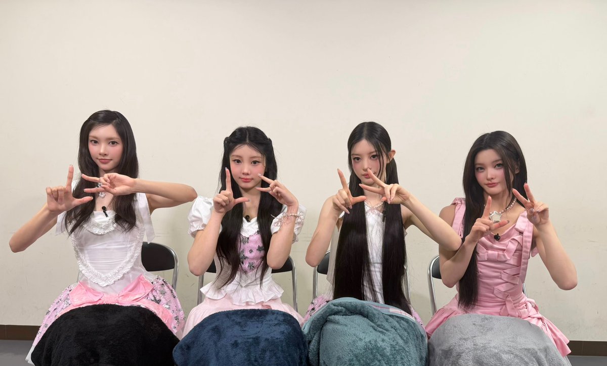 ytv_juutto's tweet photo. あすのエンタメコーナーでは💫

7月日本に向けた新曲🫶
📢ILLIT Japan 2nd Single
 ’I Got Your Back’ を発売する
#ILLIT のみなさんに関西独占直撃❣️

関西弁に胸を打たれること間違いなし💖
視聴者プレゼントをかけたゲームにも挑戦❤️‍🔥

お見逃しなく🫪

#I_Got_Your_Back
#じゅーっと https://t.co/3gpDY7XRSV