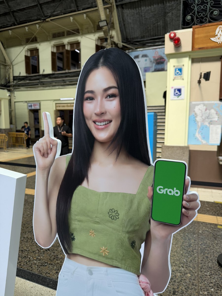 GrabTH's tweet photo. No.1 in my heart 💜 

GRAB LINGORM EVENT
#GrabThaiRaresxทททxLingOrm https://t.co/A5NP8X2uX3