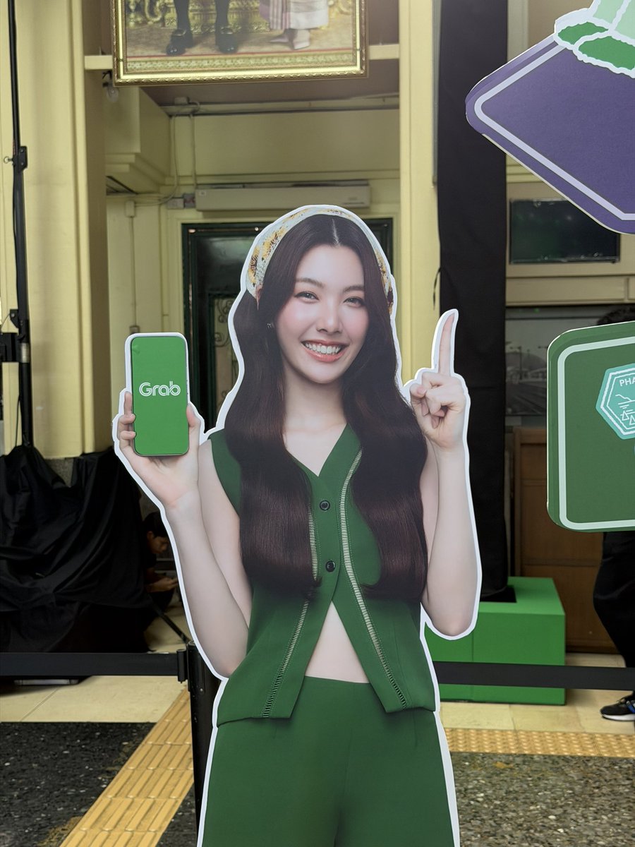 GrabTH's tweet photo. No.1 in my heart 💜 

GRAB LINGORM EVENT
#GrabThaiRaresxทททxLingOrm https://t.co/A5NP8X2uX3