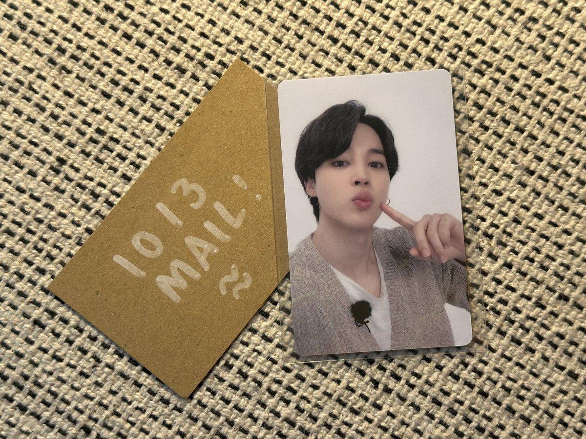 namgivibe's tweet photo. thank you @1013cart #1013proofs 💝
jimin arrived safely! https://t.co/Ez2NZne6am