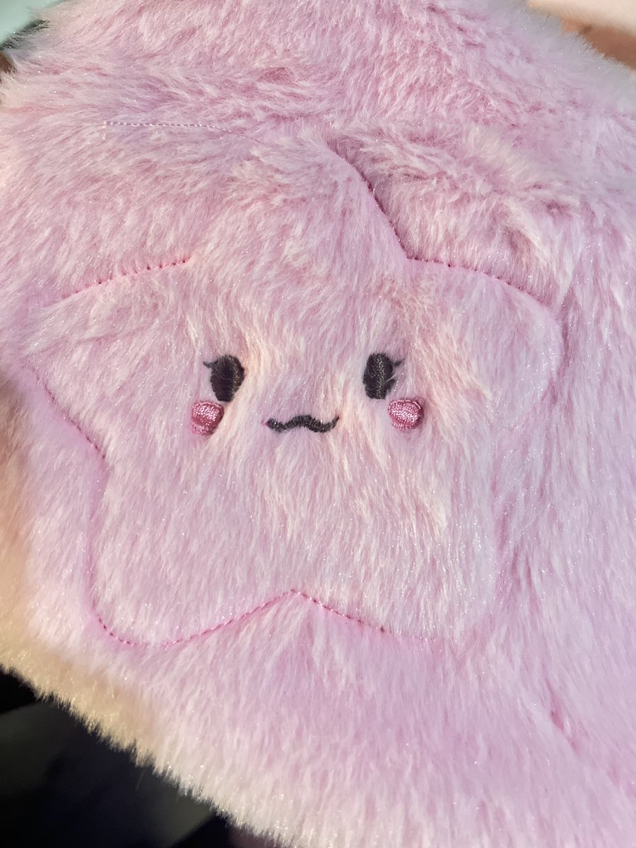 najeyori's tweet photo. Ga mau kegemesan sendiri 😭🤏🏻 yg jaemin lucu bangetttttt. Pink nya sangat ngimut jugaaaa 😭😭😭😭😭🫶🏻 https://t.co/Puv0xLT1fB