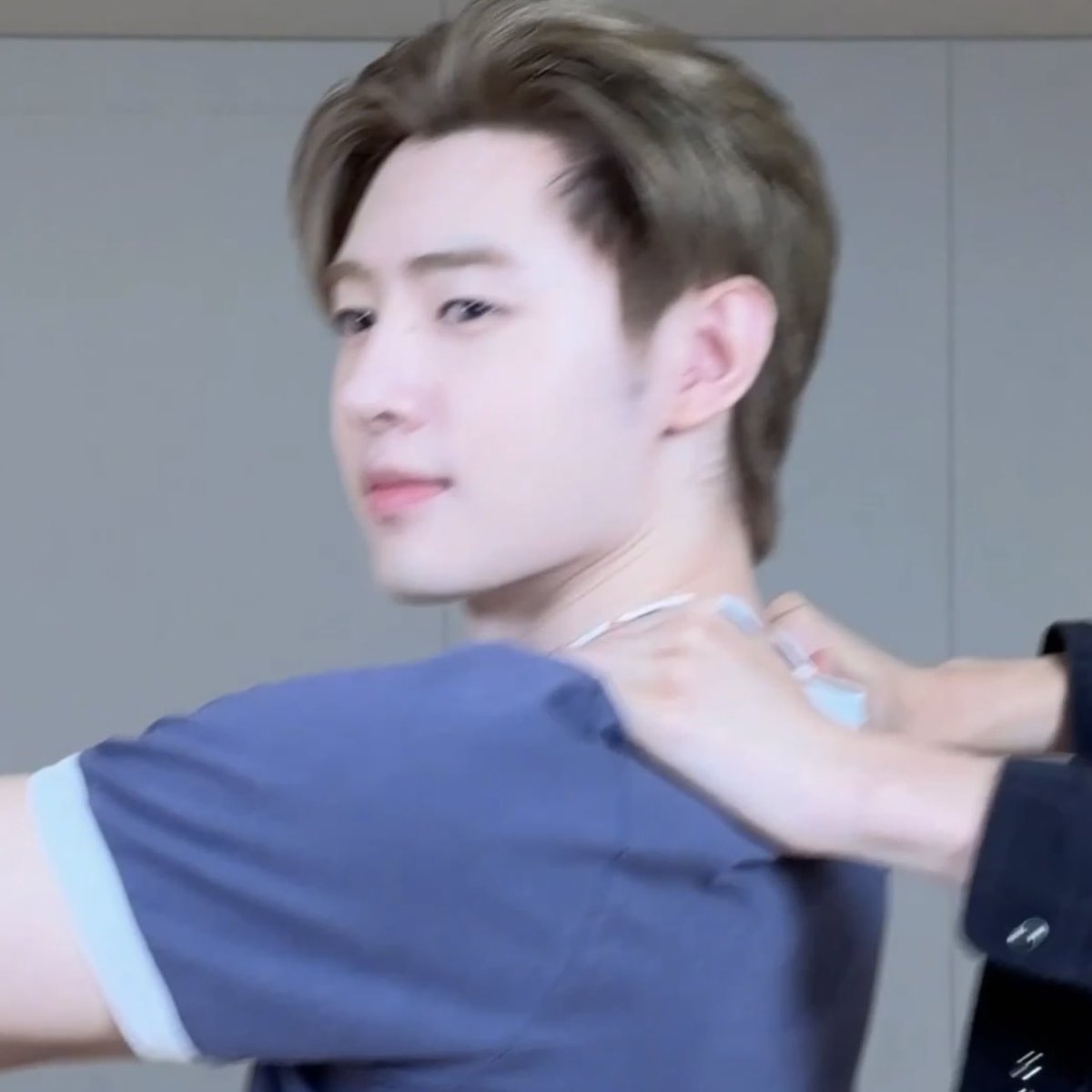 jnhoneyy's tweet photo. อยากอีสแก้มนางว่ะ ขาวๆกมๆดึ๋งๆ🐰🤏🏻 https://t.co/QKsEhboSLl